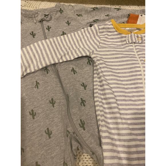 Gerber Other - Bundle of 9 


sleepers 3-6 mth